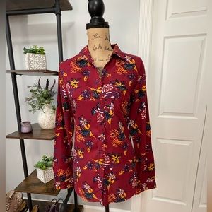 Pretty Red Floral Button Up Shirt. Large. Like New. Oversized.